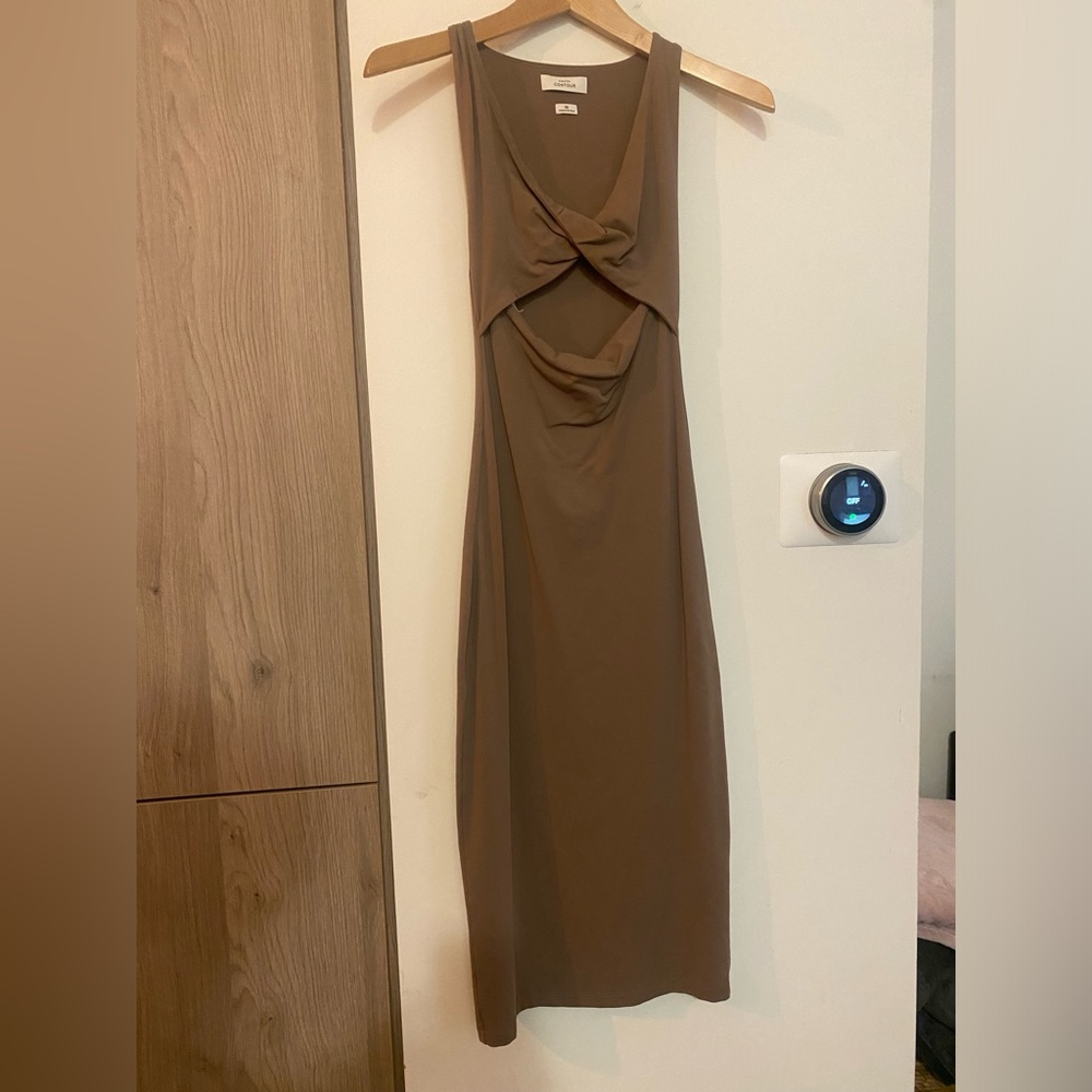 NEW ARITZIA CONTOUR DRESS